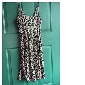 New Styleworld medium sleeveless animal print dress